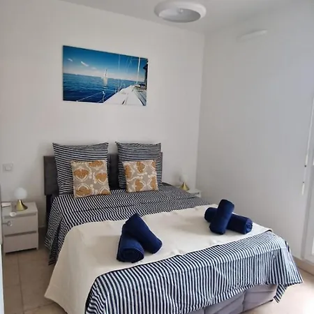 Le Marin - Pool And Parking Antibes